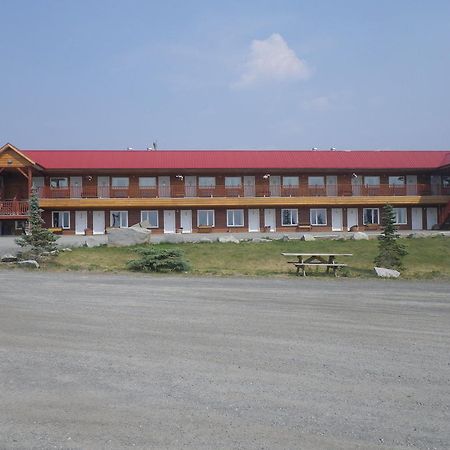 Alcan Motor Inn Haines Junction Esterno foto