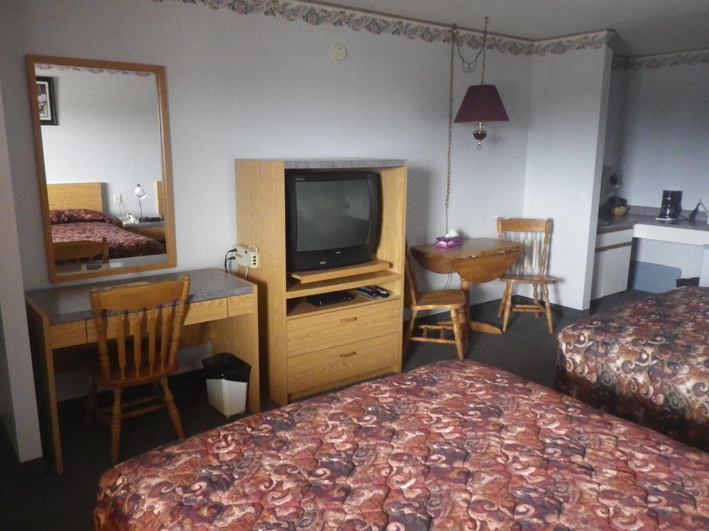 Alcan Motor Inn Haines Junction Camera foto